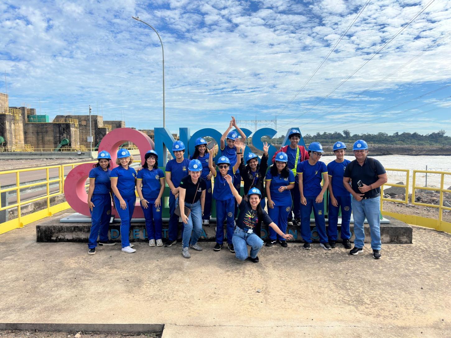 Alunos da EEEFM Duque de Caxias realizam visita técnica à Usina Hidrelétrica de Santo Antônio durante a Semana do Meio Ambiente