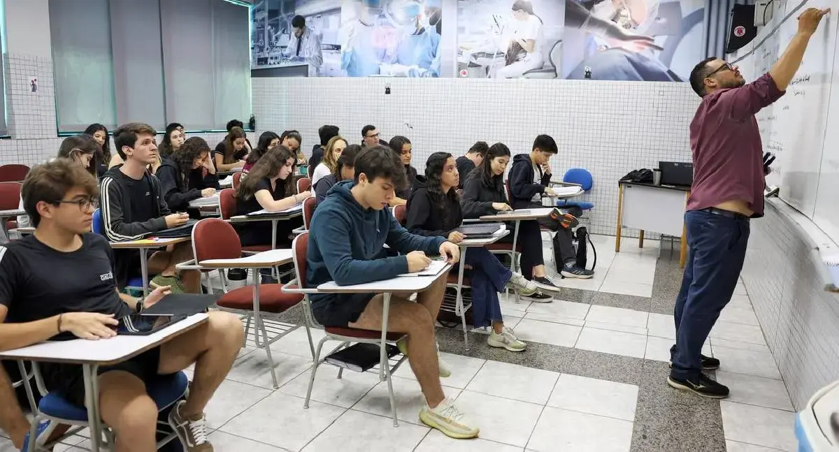 Fies 2026: pré-selecionados devem validar dados até segunda-feira