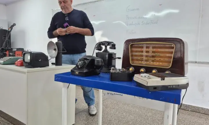 Comunicação e Jornalismo Escolar são Destaques em Palestra na EEEMF Duque de Caxias