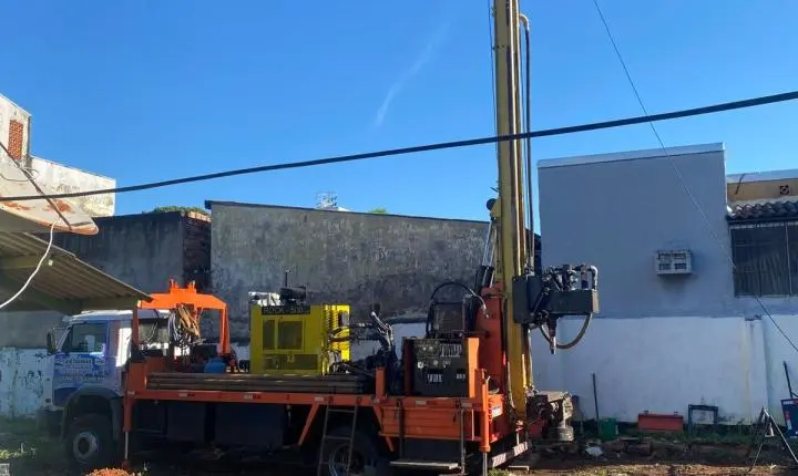 Governo de Rondônia inicia obras de poço semi-artesiano na Escola Duque de Caxias para reforçar abastecimento de água